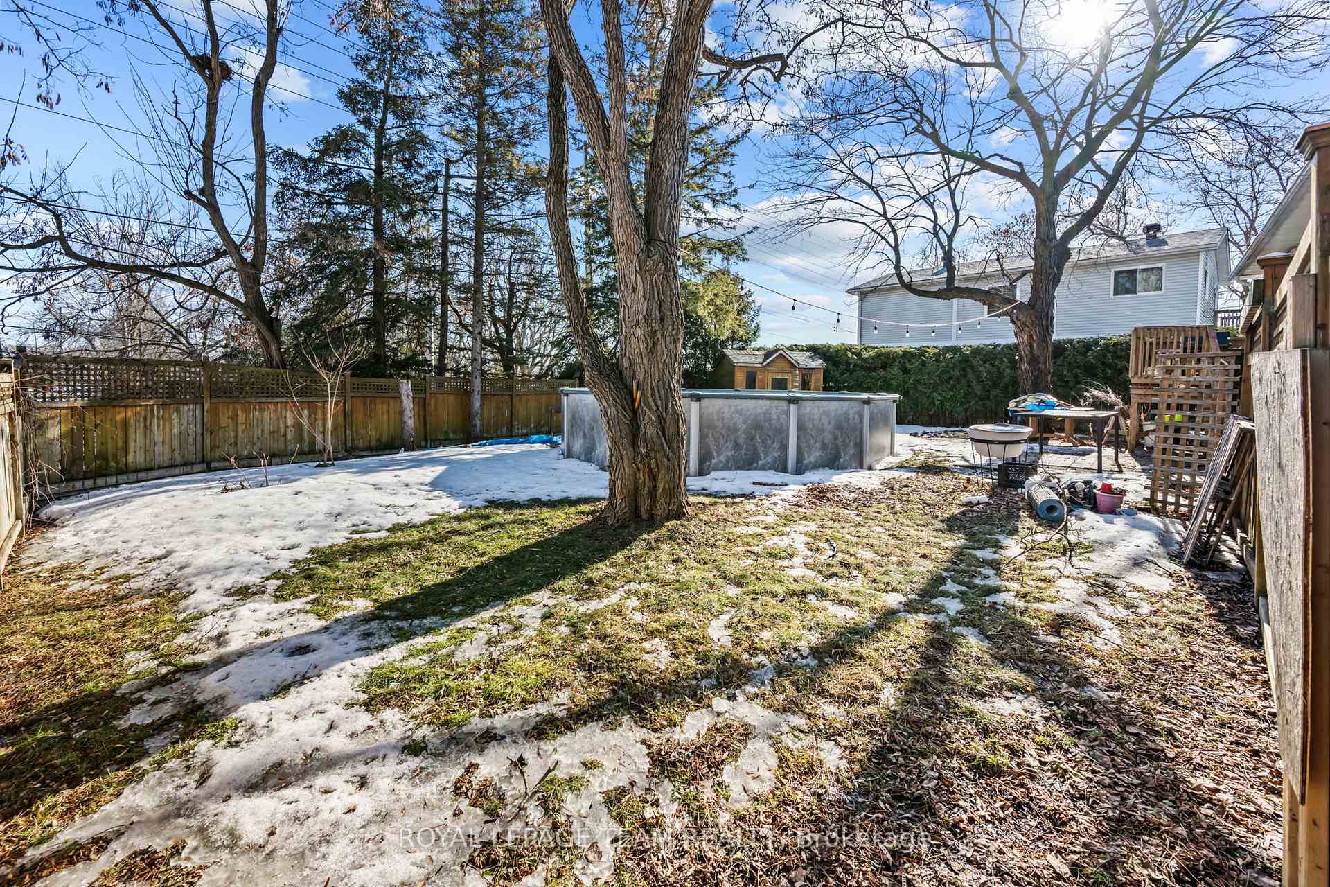 Photo 35 of 109 Eastpark Drive, Ottawa, Blackburn Hamlet — HOMEH