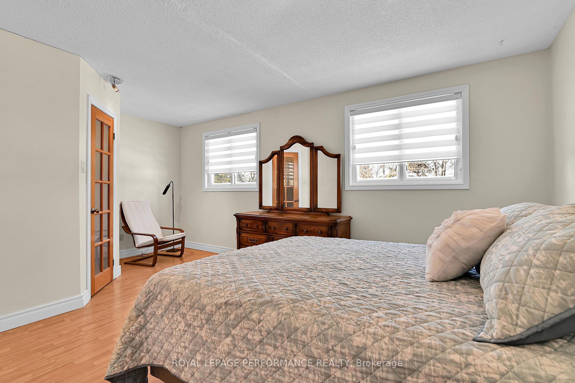 Photo 16 of 996 Laporte Street, Ottawa, Beacon Hill South — HOMEH