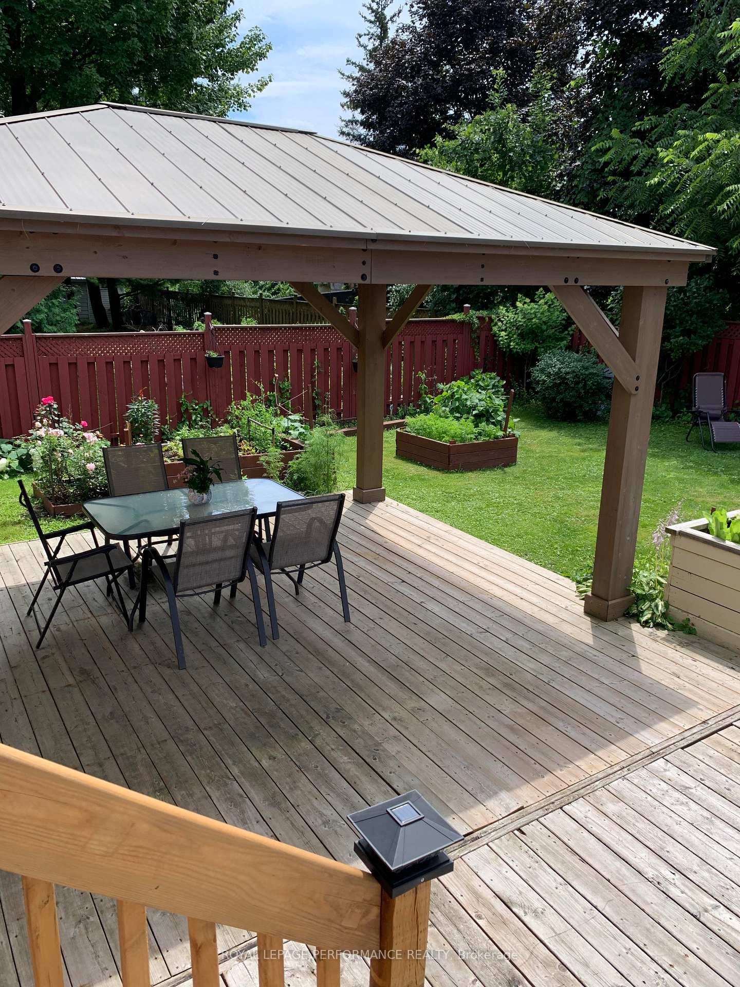 Photo 31 of 996 Laporte Street, Ottawa, Beacon Hill South — HOMEH