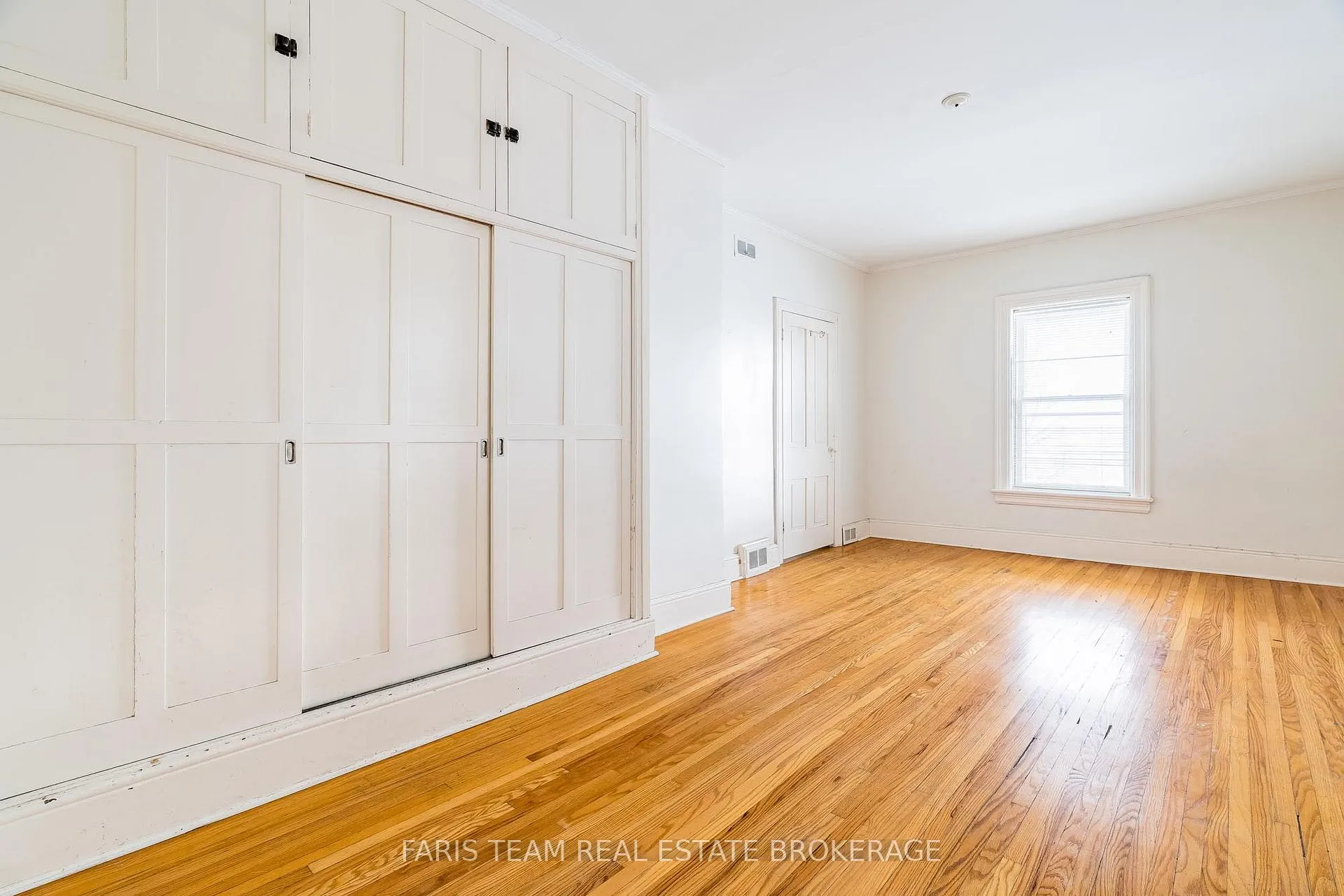 Photo 22 of 170 Kempenfelt Drive, Barrie, North Shore — HOMEH