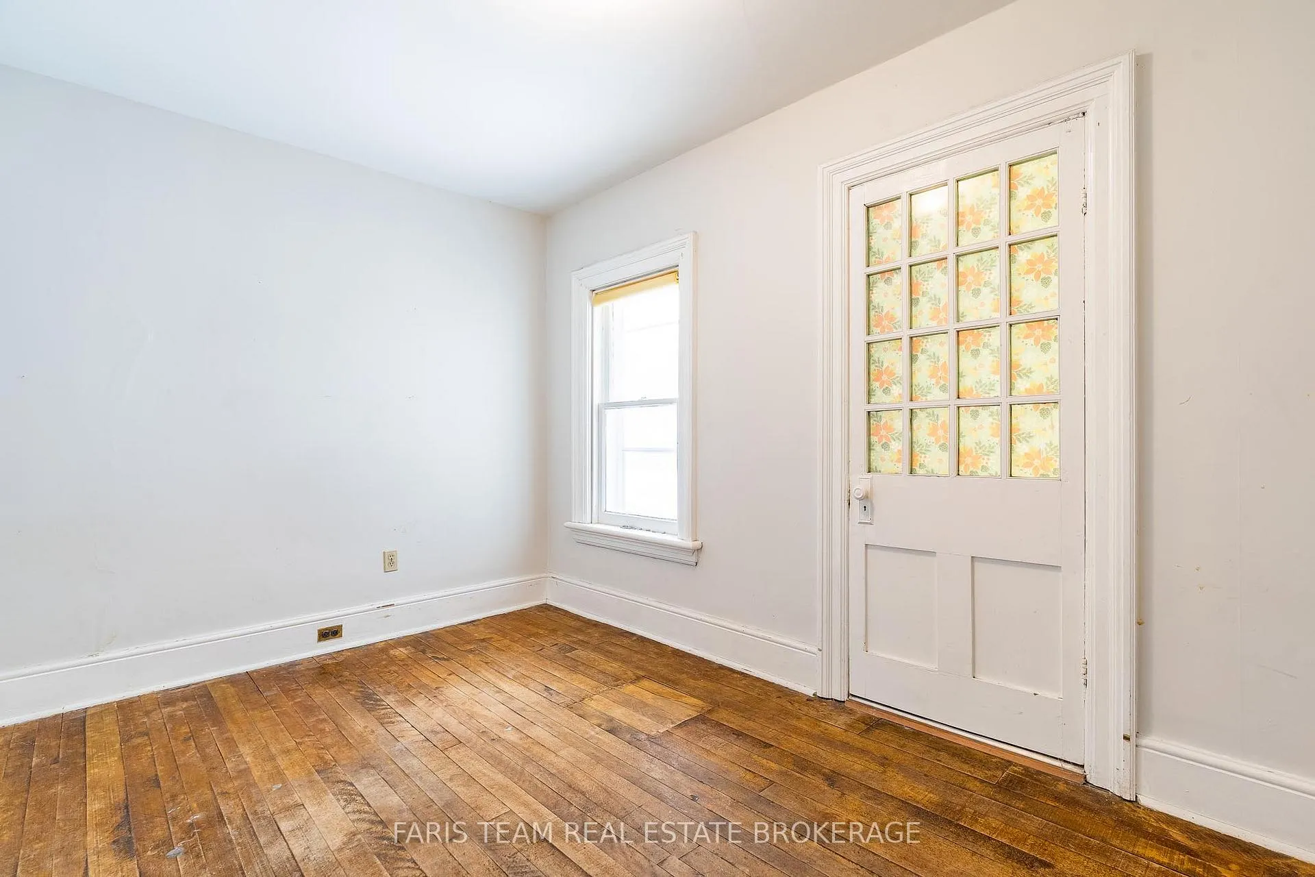 Photo 28 of 170 Kempenfelt Drive, Barrie, North Shore — HOMEH