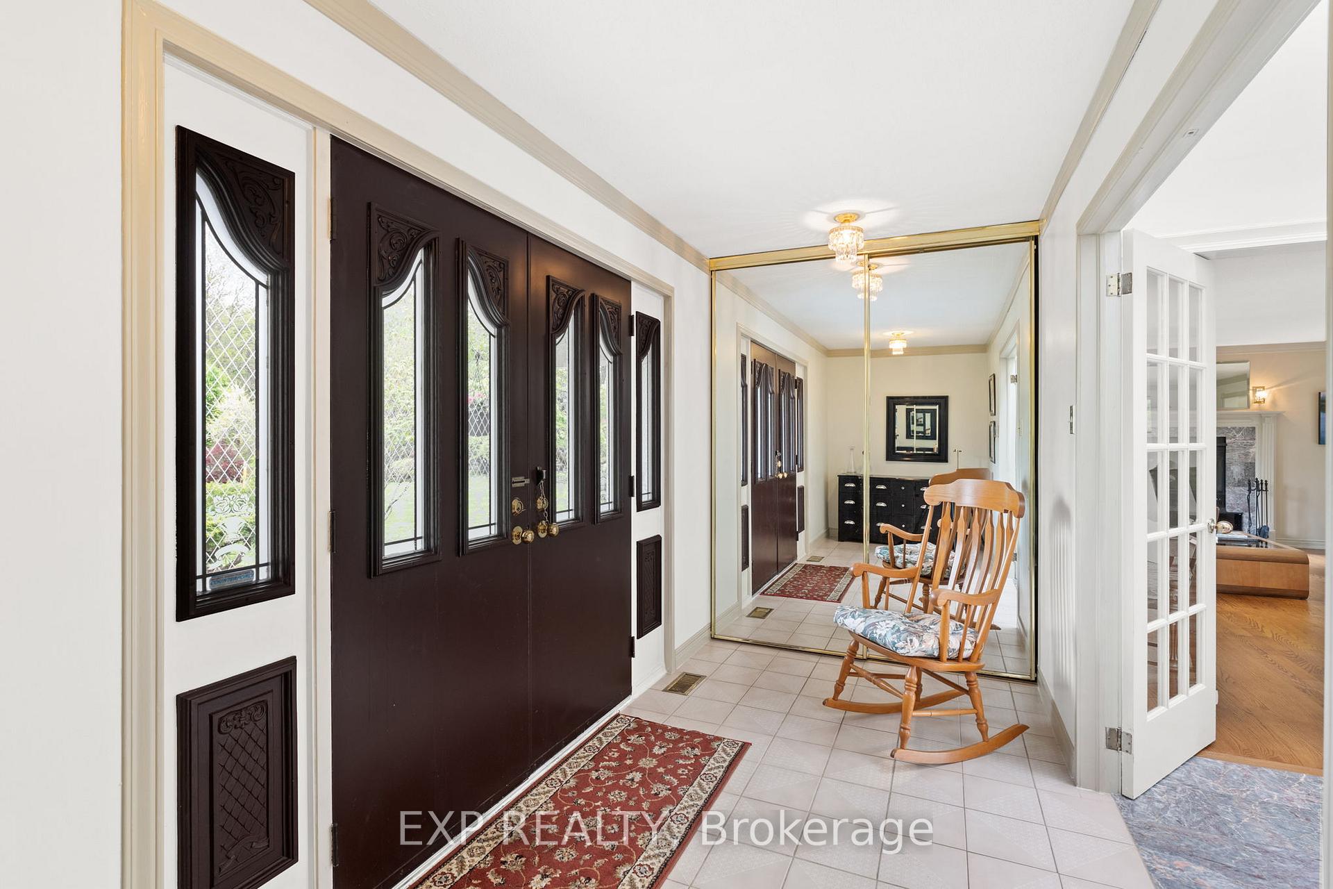 Photo 5 of 4 Barry Burn Court, Ottawa, Cedar Hill/Orchard Estates — HOMEH