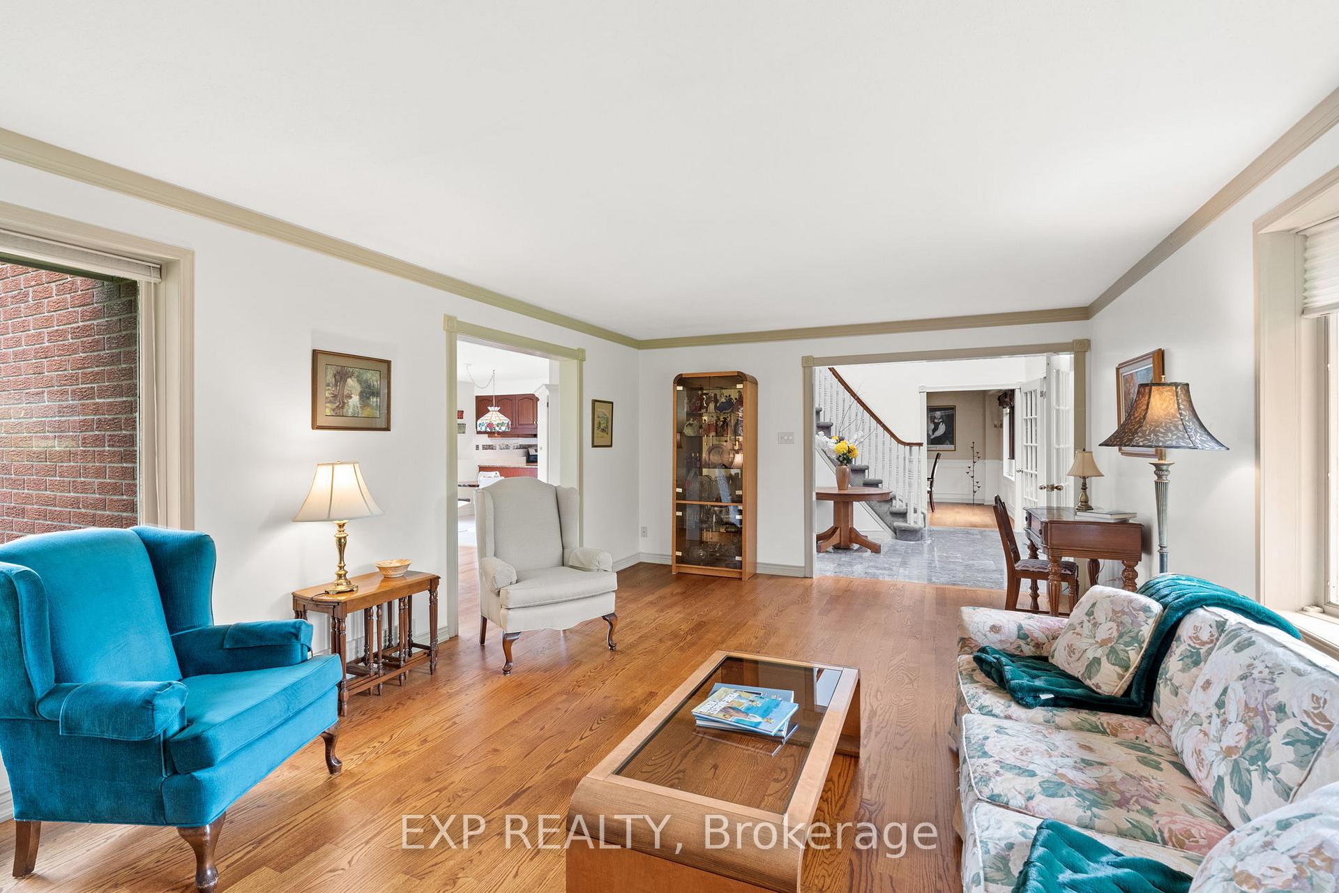 Photo 9 of 4 Barry Burn Court, Ottawa, Cedar Hill/Orchard Estates — HOMEH