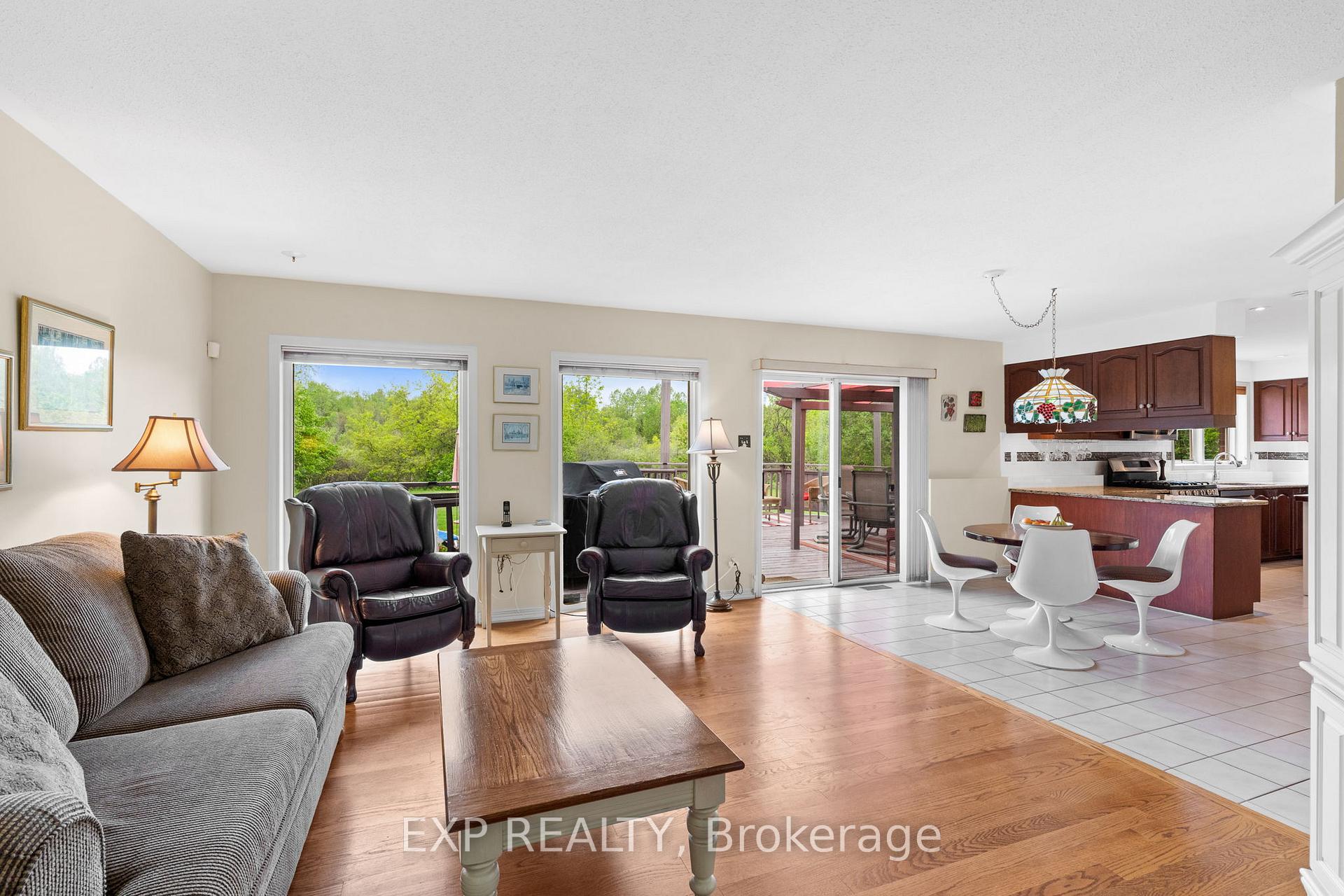 Photo 11 of 4 Barry Burn Court, Ottawa, Cedar Hill/Orchard Estates — HOMEH