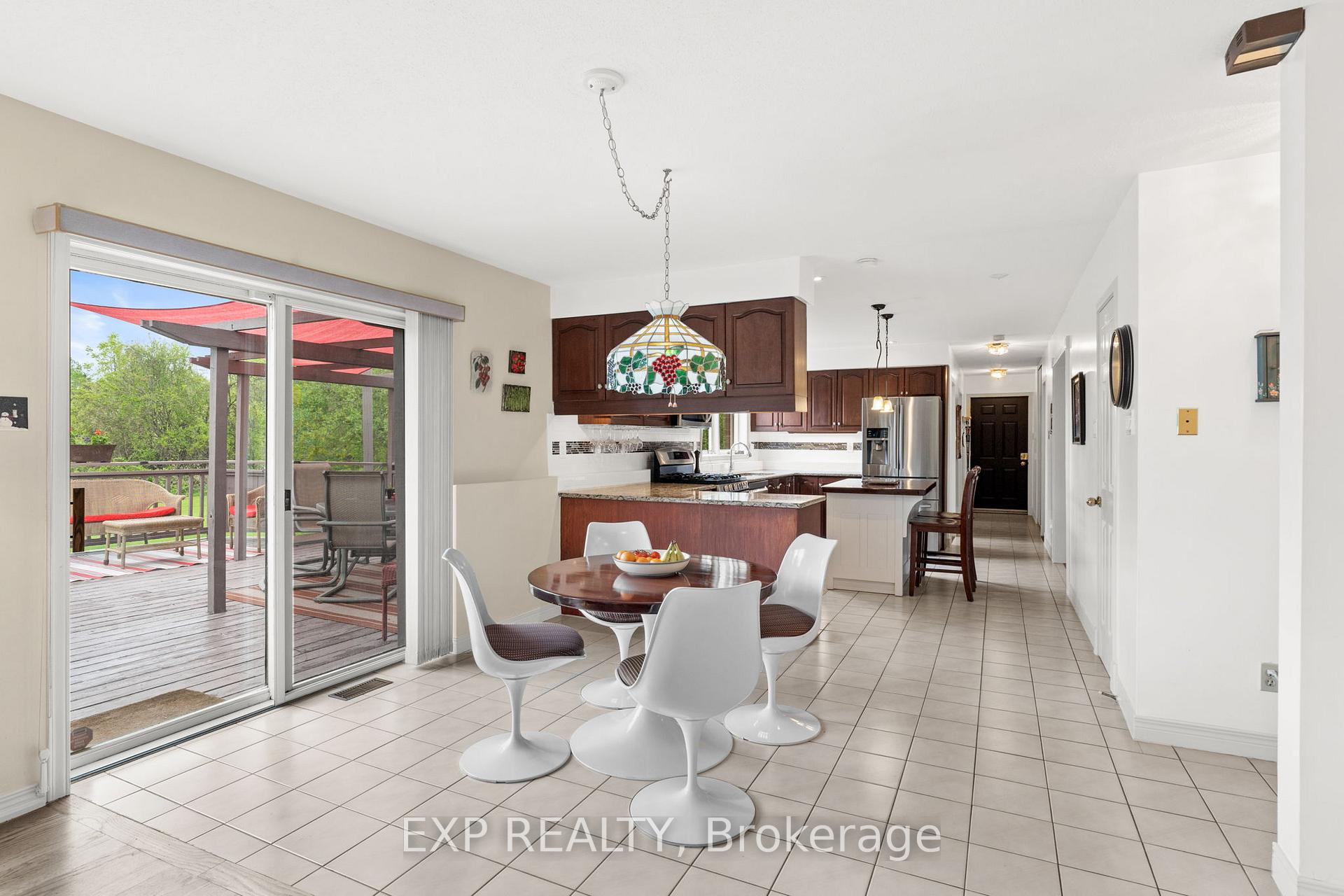 Photo 12 of 4 Barry Burn Court, Ottawa, Cedar Hill/Orchard Estates — HOMEH
