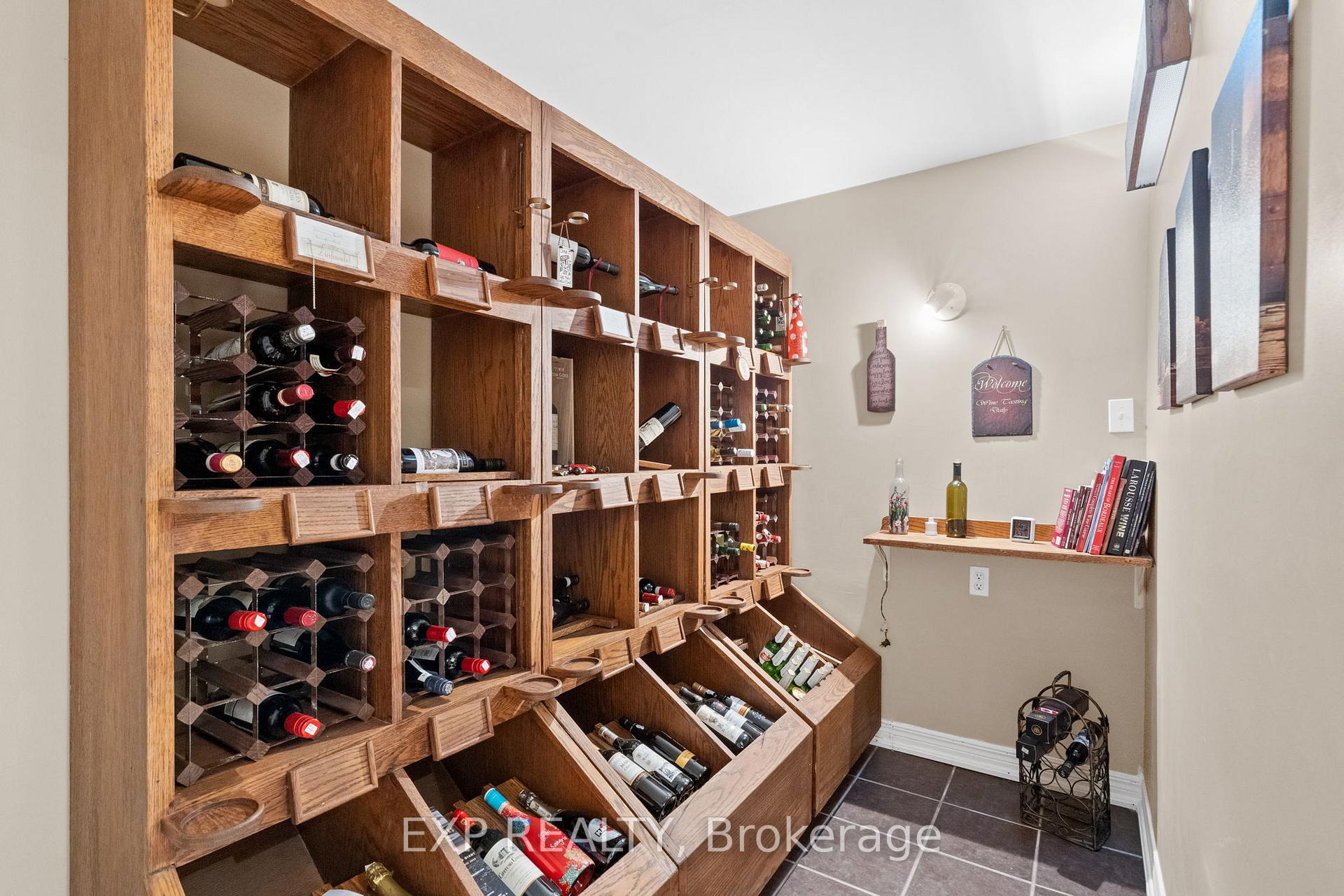 Photo 37 of 4 Barry Burn Court, Ottawa, Cedar Hill/Orchard Estates — HOMEH