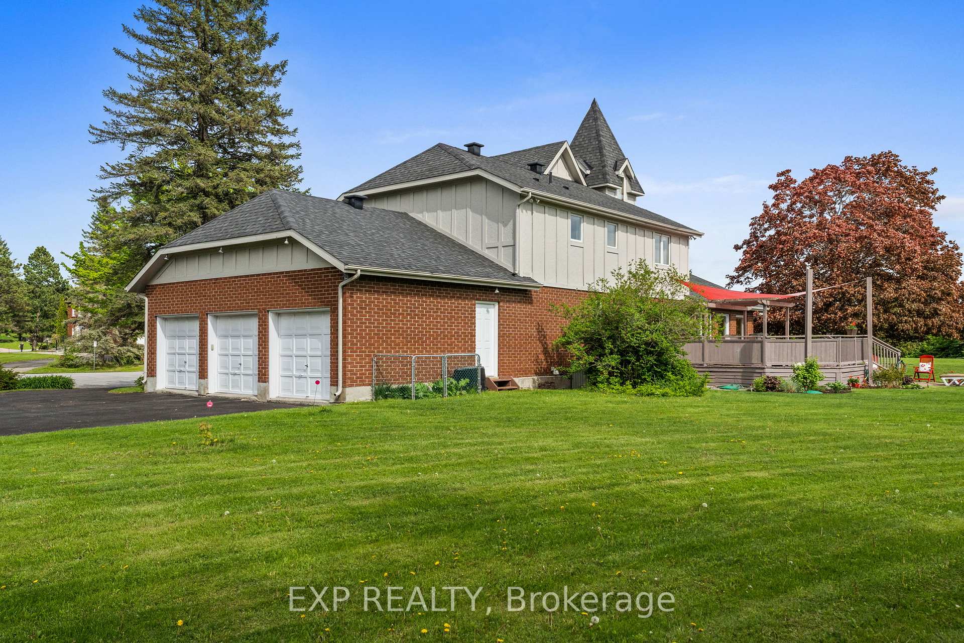 Photo 27 of 4 Barry Burn Court, Ottawa, Cedar Hill/Orchard Estates — HOMEH
