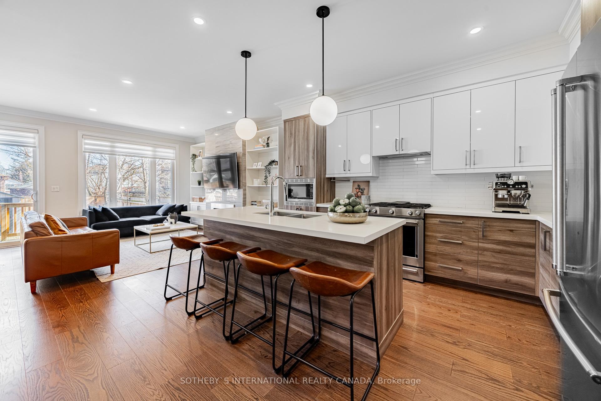 Photo 7 of 63 Lunness Road, Etobicoke, Alderwood — HOMEH