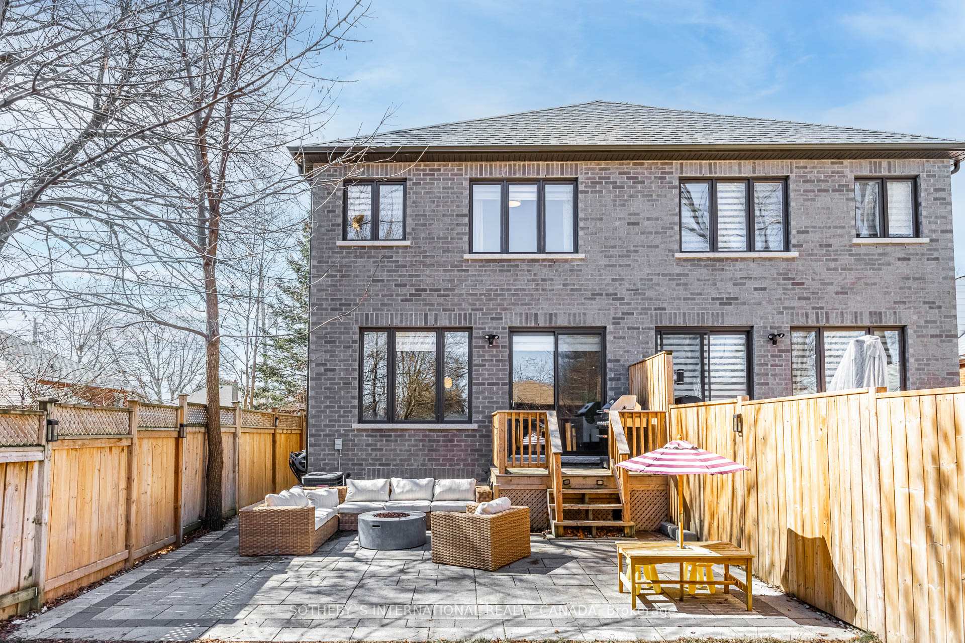 Photo 35 of 63 Lunness Road, Etobicoke, Alderwood — HOMEH