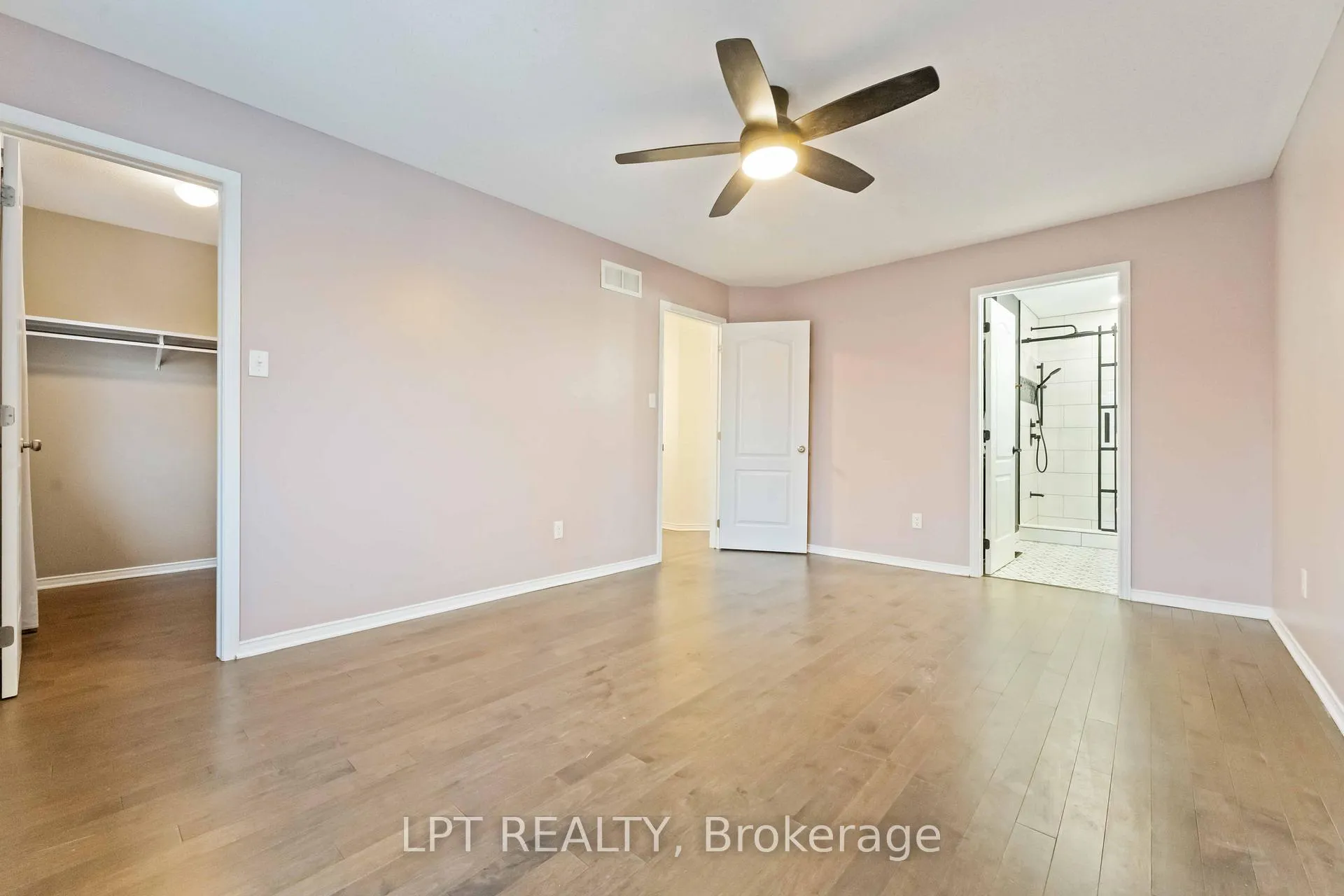 Photo 20 of 213 Idlewild Private, Ottawa, Barrhaven - Stonebridge — HOMEH
