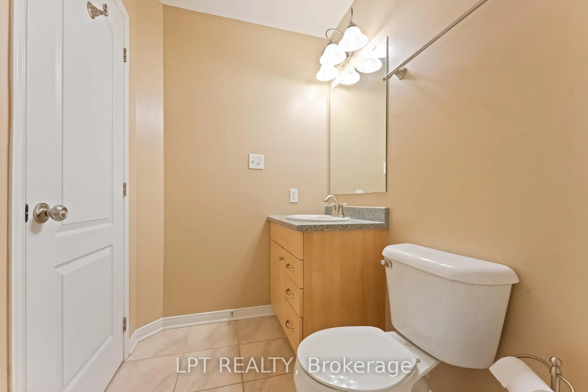 Photo 32 of 213 Idlewild Private, Ottawa, Barrhaven - Stonebridge — HOMEH