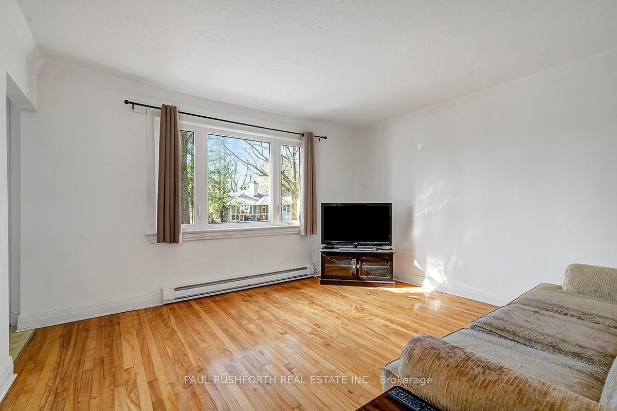 Photo 2 of 1659 Abbey Road, Ottawa, Riverview Park — HOMEH