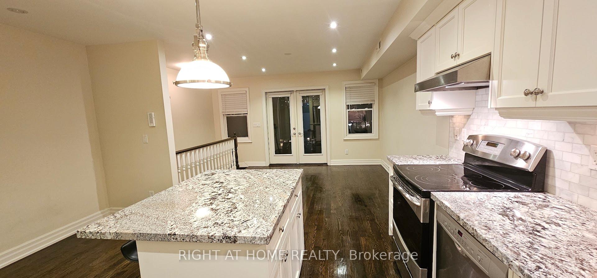 Photo 5 of Unit 3, 730 Shaw Street, Toronto, Palmerston-Little Italy — HOMEH