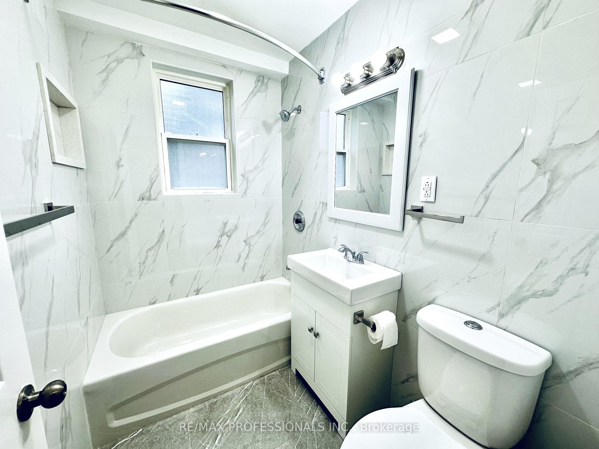 Photo 10 of Unit Unit 1, 32 Heman Street, Etobicoke, Mimico — HOMEH