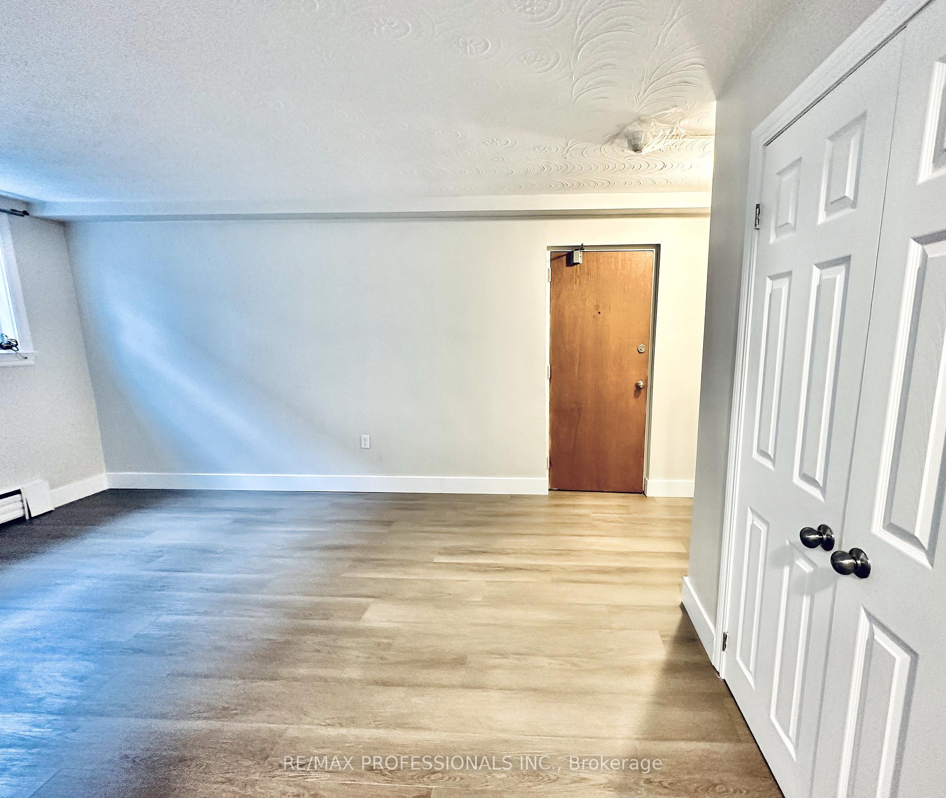 Photo 15 of Unit Unit 1, 32 Heman Street, Etobicoke, Mimico — HOMEH