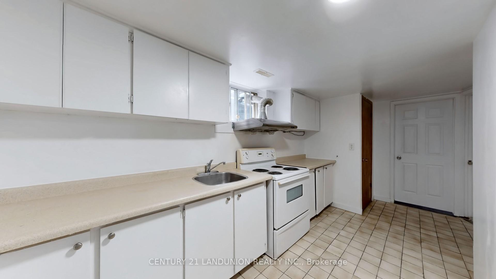 Photo 30 of 343 Kipling Avenue, Etobicoke, New Toronto — HOMEH