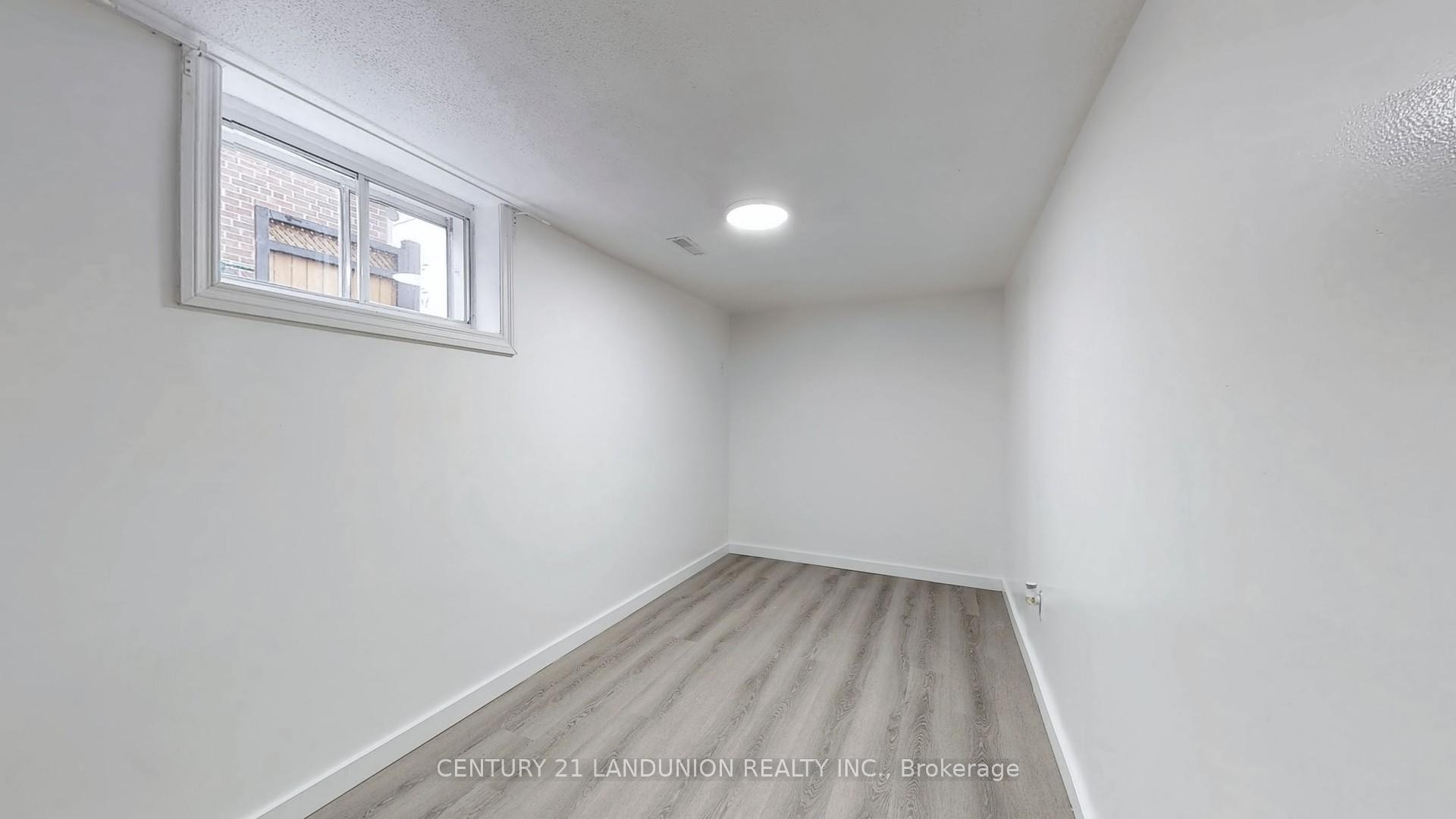 Photo 36 of 343 Kipling Avenue, Etobicoke, New Toronto — HOMEH