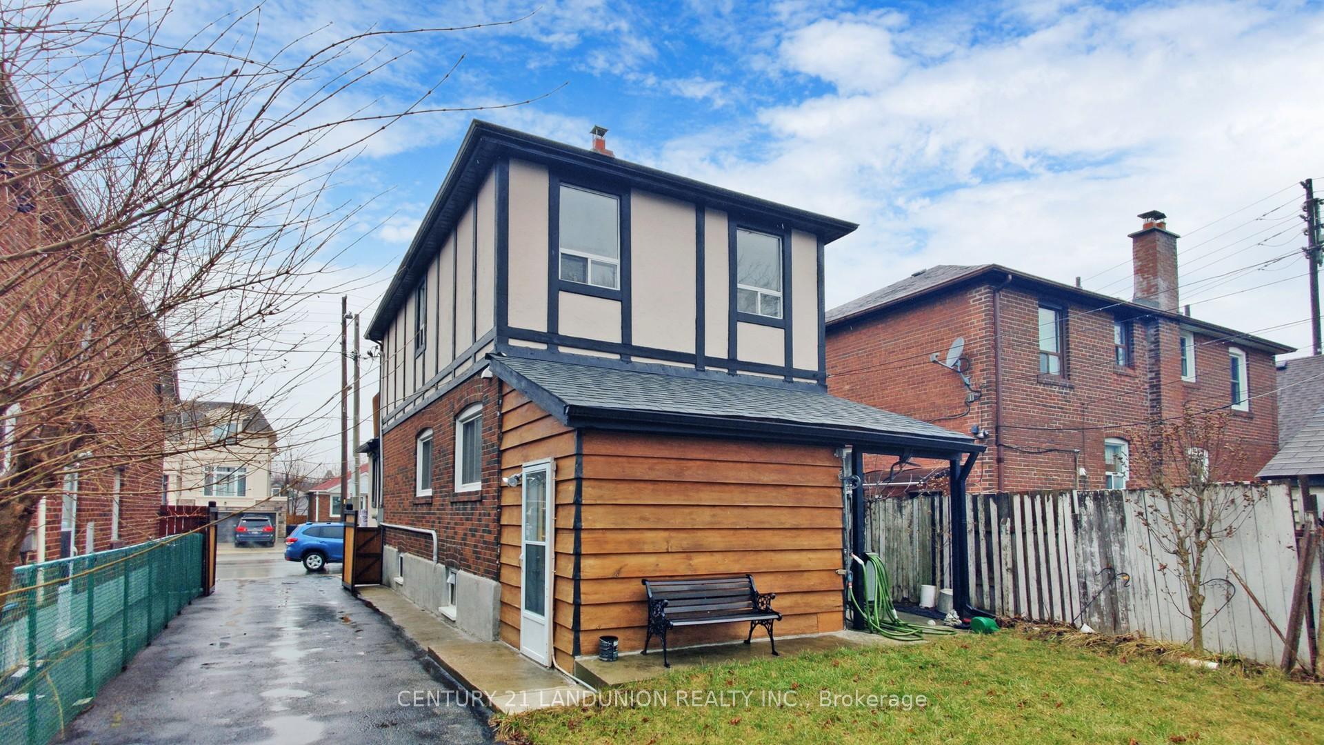 Photo 45 of 343 Kipling Avenue, Etobicoke, New Toronto — HOMEH