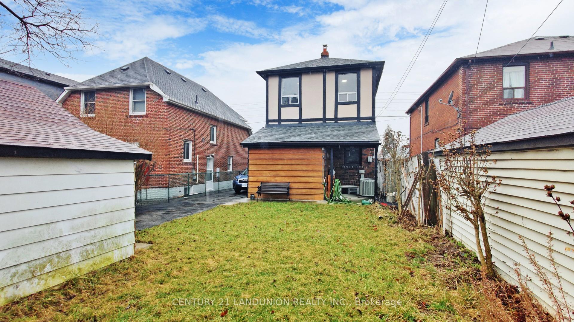 Photo 47 of 343 Kipling Avenue, Etobicoke, New Toronto — HOMEH