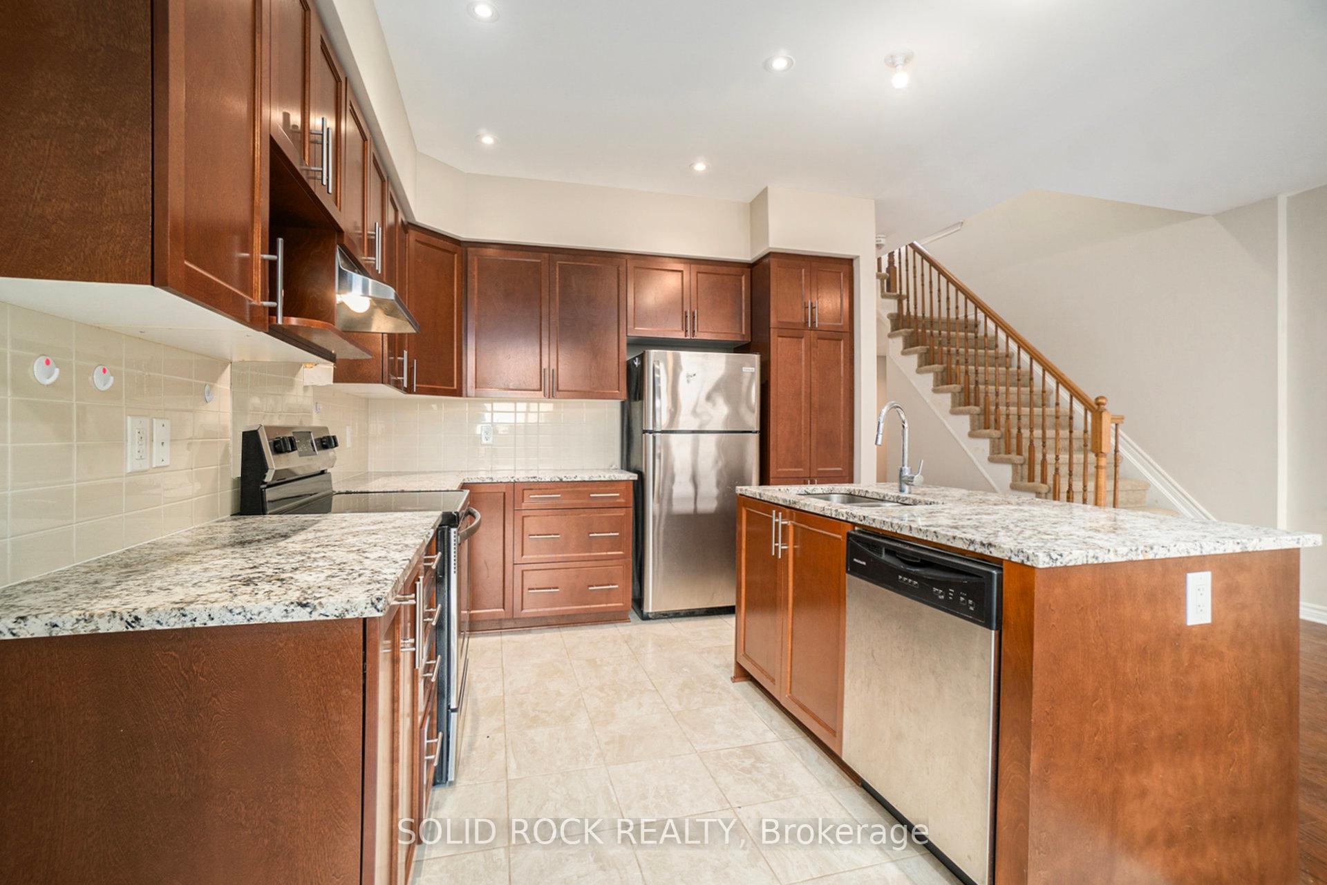 Photo 2 of 260 Dolce Crescent, Ottawa, Riverside South/Gloucester Glen — HOMEH