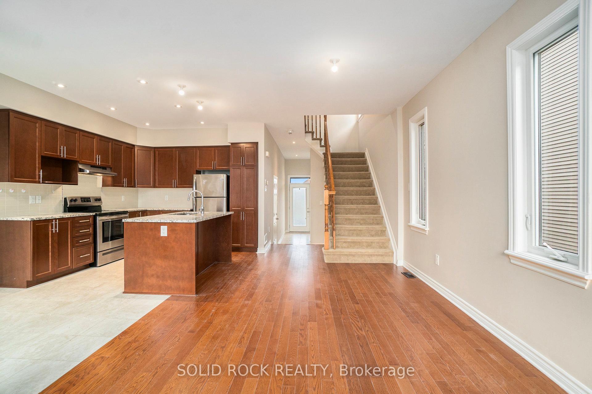 Photo 4 of 260 Dolce Crescent, Ottawa, Riverside South/Gloucester Glen — HOMEH
