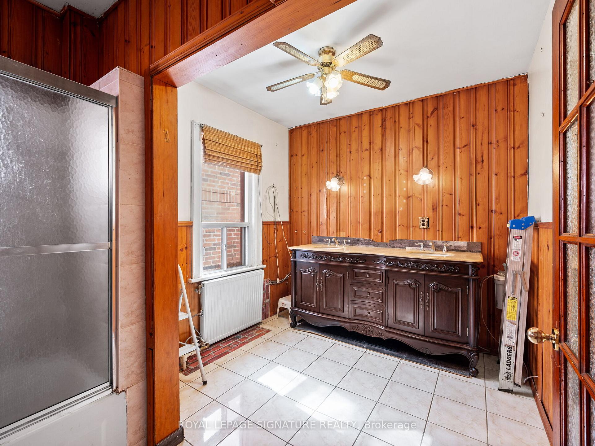 Photo 11 of 5 Connorvale Avenue, Etobicoke, Alderwood — HOMEH