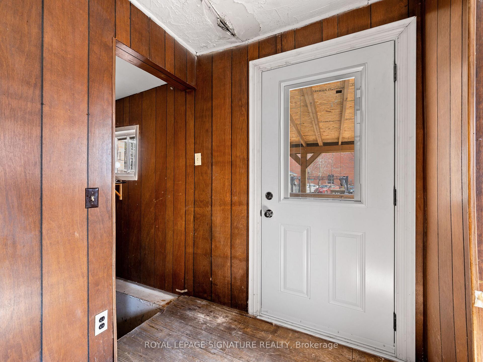Photo 13 of 5 Connorvale Avenue, Etobicoke, Alderwood — HOMEH
