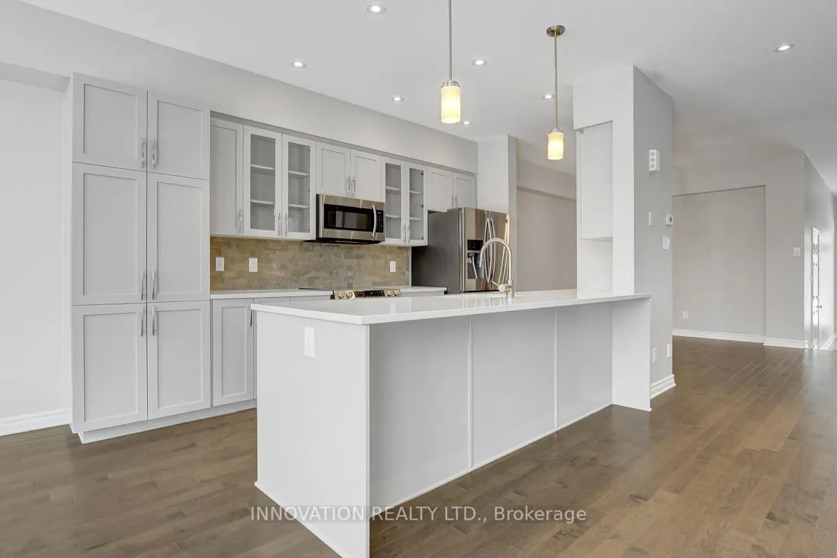 Photo 15 of 527 Rowers Way, Ottawa, Riverside South/Gloucester Glen — HOMEH