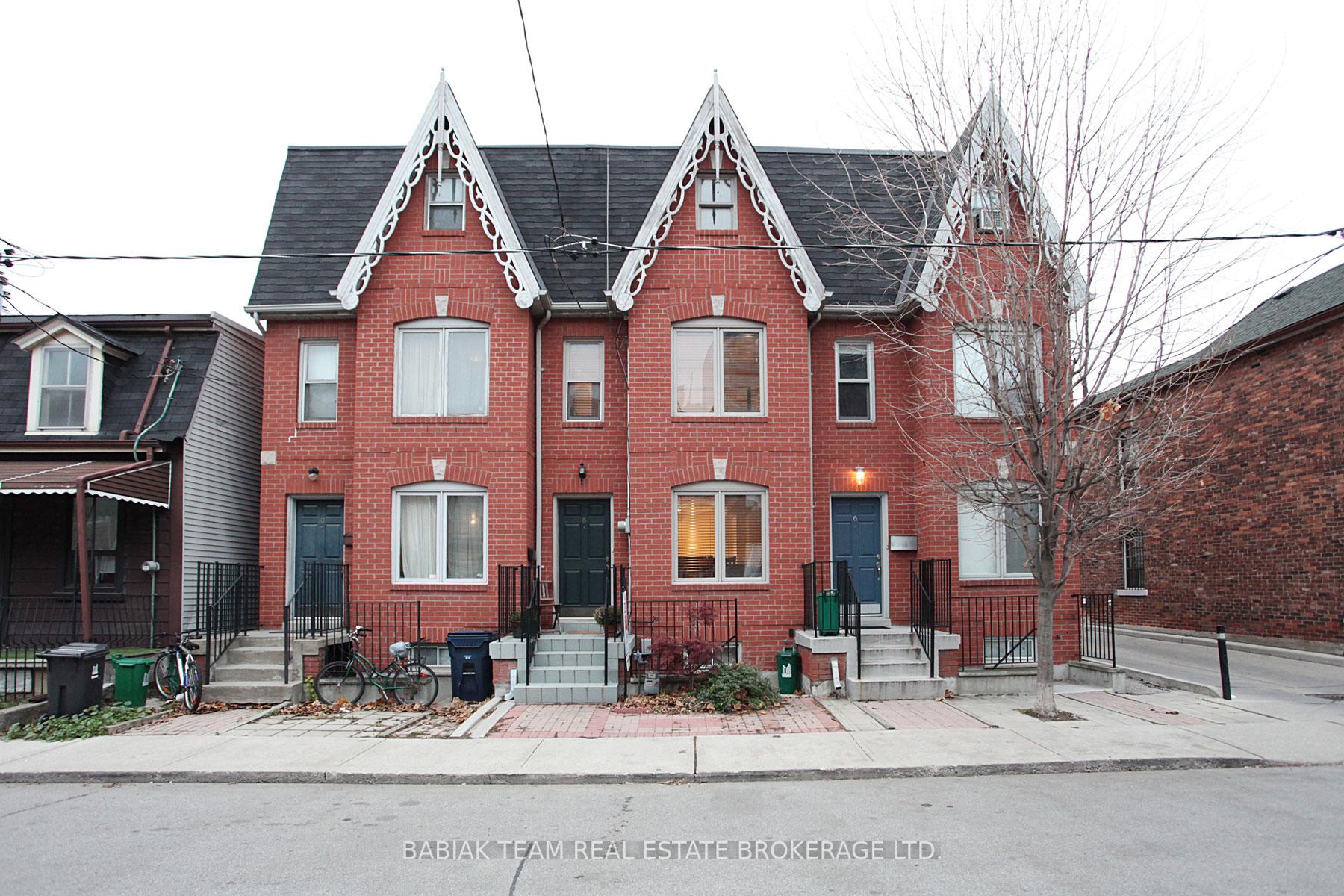 Photo 5 of 8 Whitaker Avenue, Toronto, Niagara — HOMEH