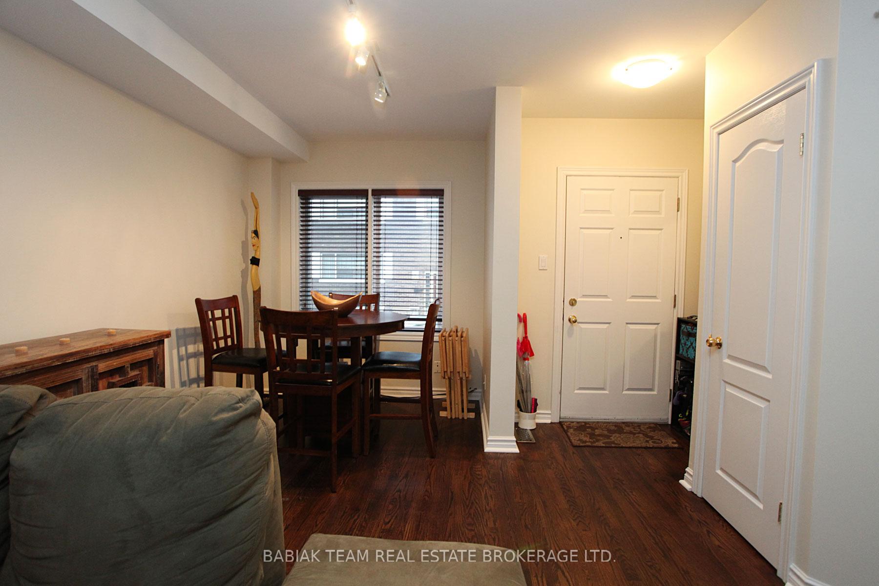 Photo 12 of 8 Whitaker Avenue, Toronto, Niagara — HOMEH