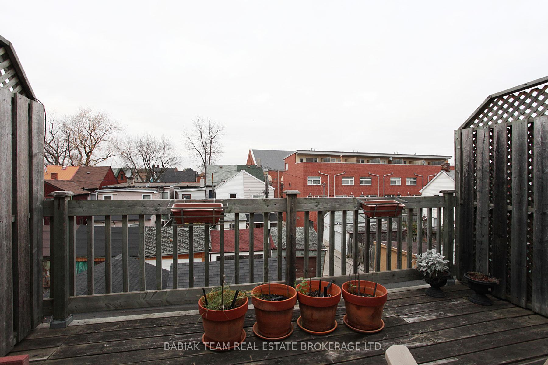 Photo 26 of 8 Whitaker Avenue, Toronto, Niagara — HOMEH