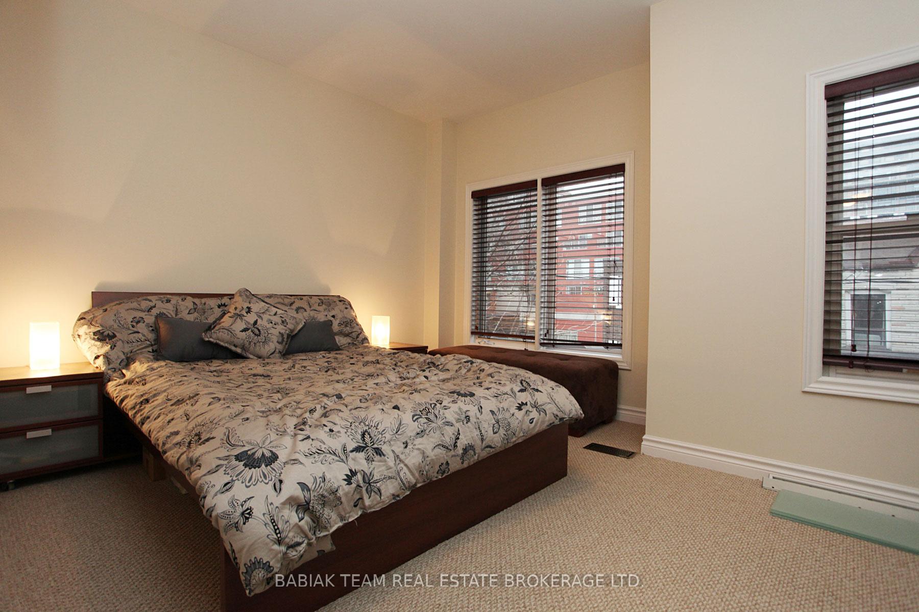 Photo 27 of 8 Whitaker Avenue, Toronto, Niagara — HOMEH