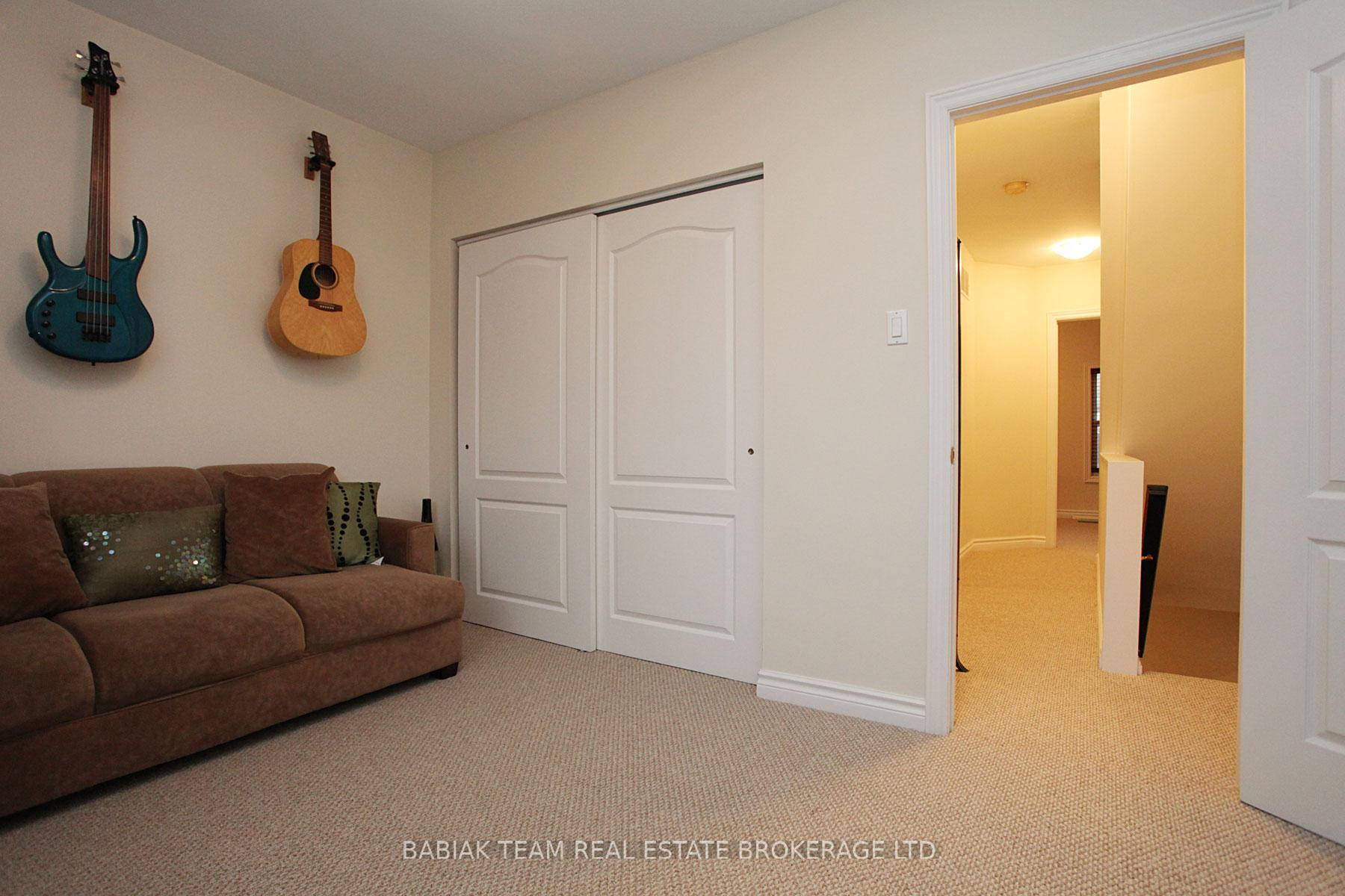 Photo 30 of 8 Whitaker Avenue, Toronto, Niagara — HOMEH