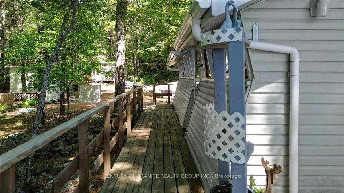 Photo 214 of 490 E Henniger Road, Addington Highlands — HOMEH