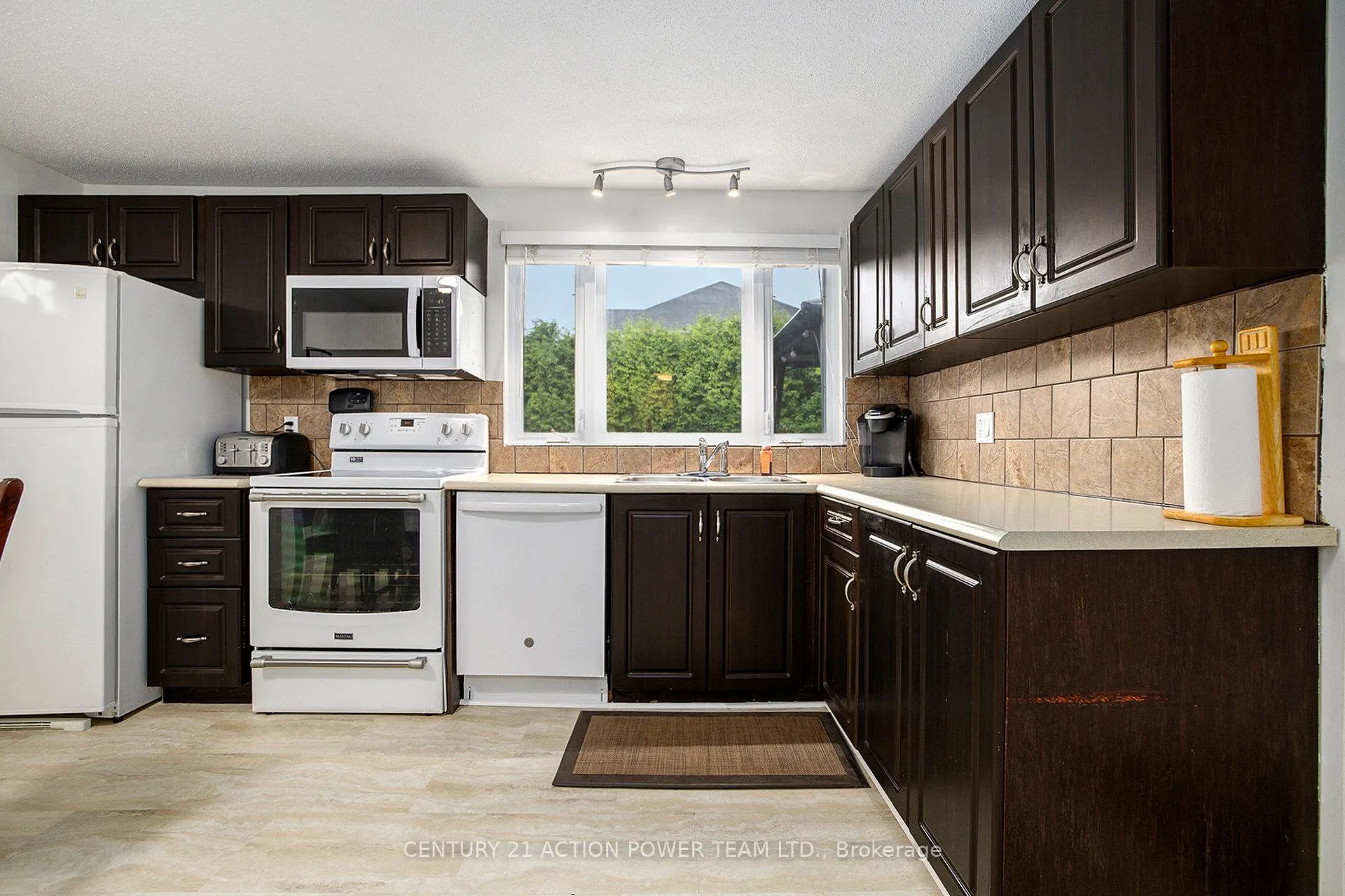 Photo 93 of 1829 Cloverlawn Crescent, Ottawa, Beacon Hill South — HOMEH