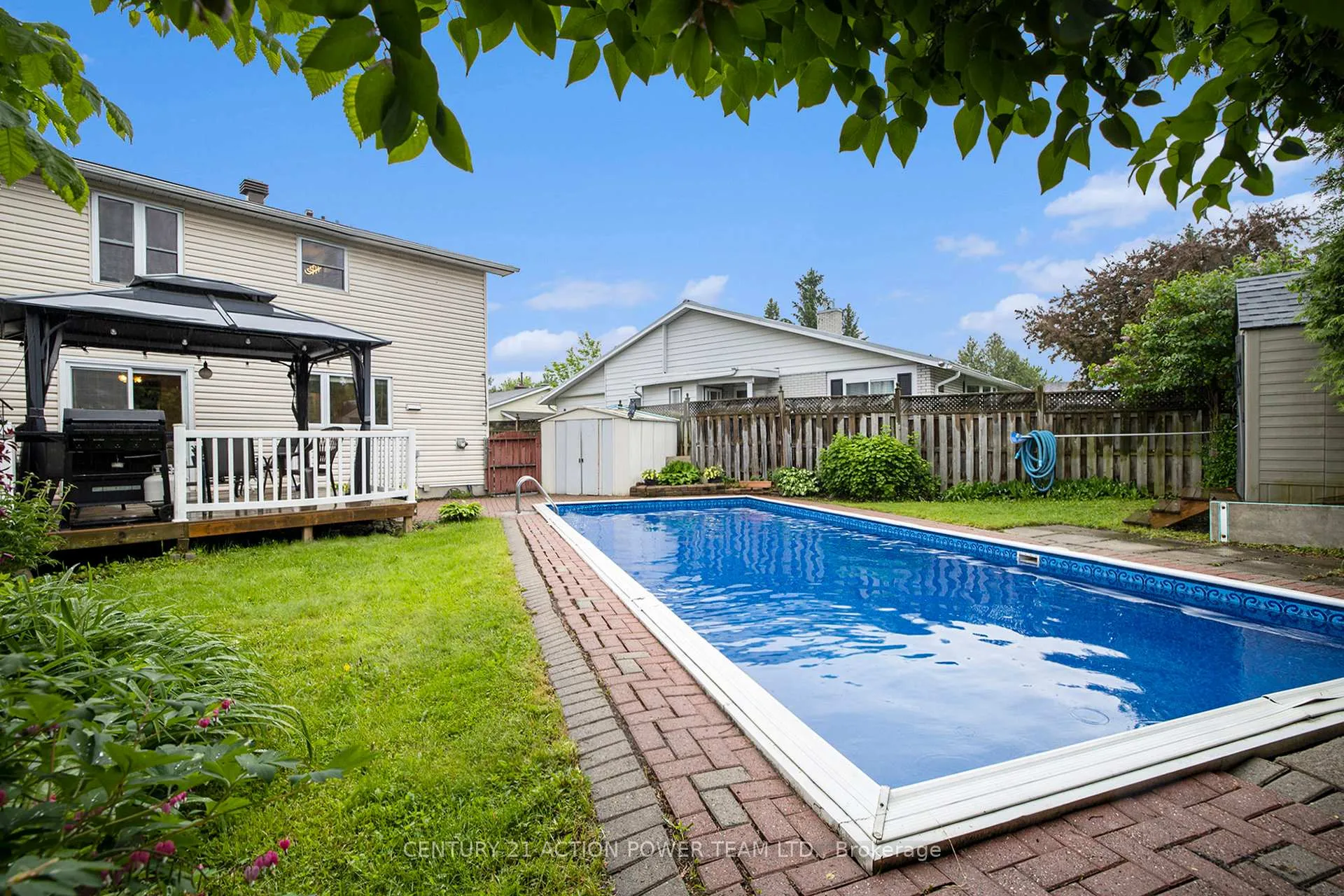 Photo 235 of 1829 Cloverlawn Crescent, Ottawa, Beacon Hill South — HOMEH