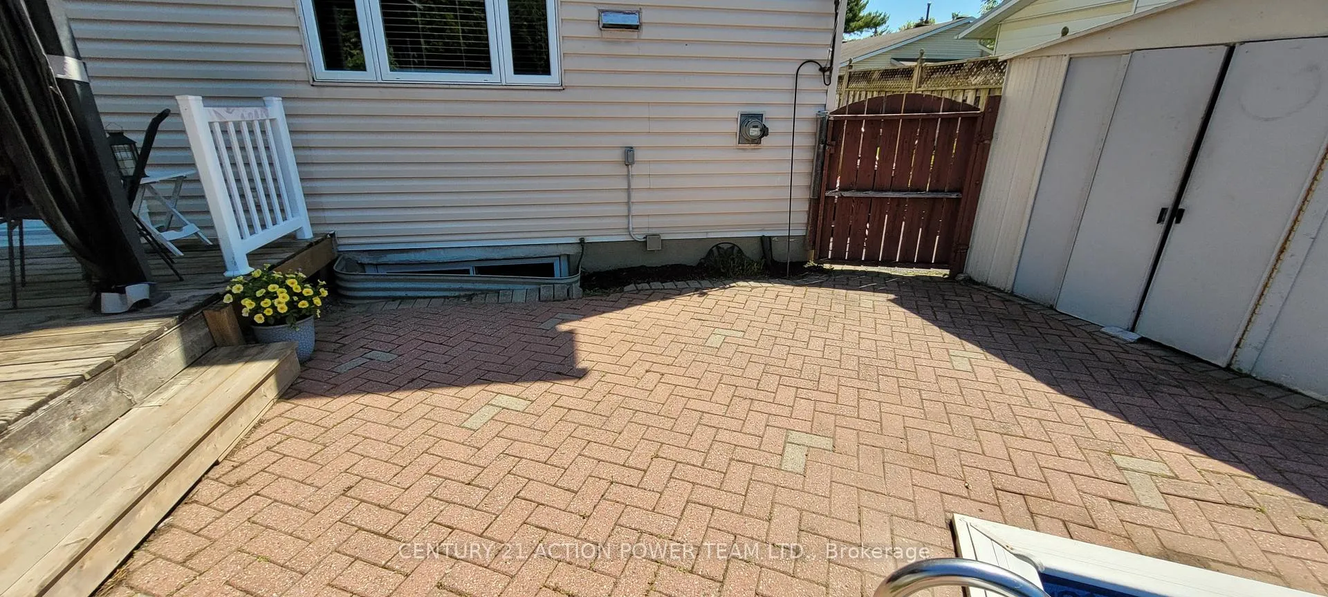 Photo 262 of 1829 Cloverlawn Crescent, Ottawa, Beacon Hill South — HOMEH