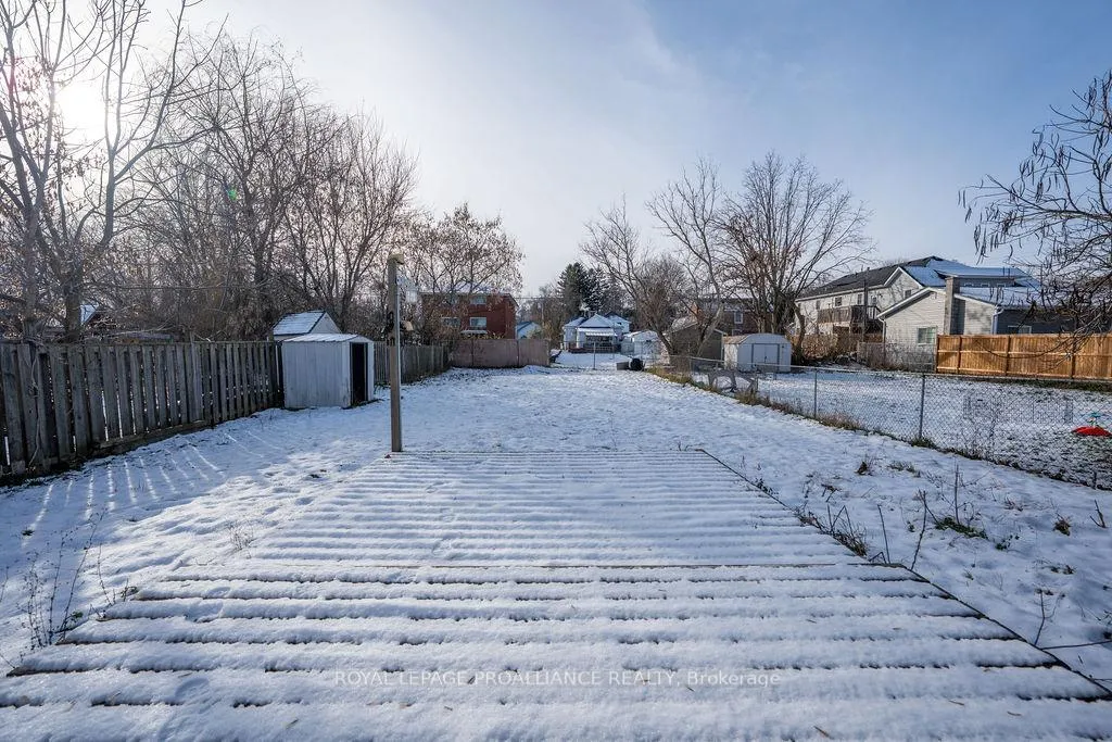 Photo 278 of 24 St Charles Street, Belleville, Belleville Ward — HOMEH