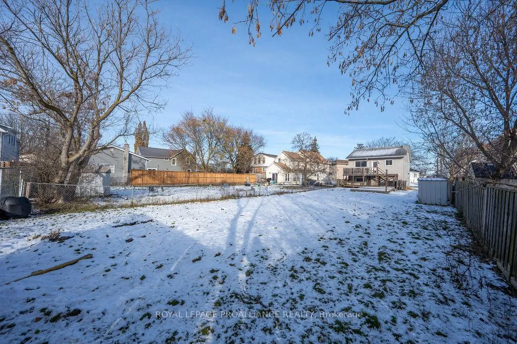 Photo 306 of 24 St Charles Street, Belleville, Belleville Ward — HOMEH