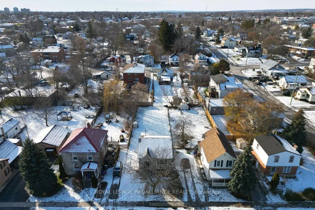 Photo 321 of 24 St Charles Street, Belleville, Belleville Ward — HOMEH