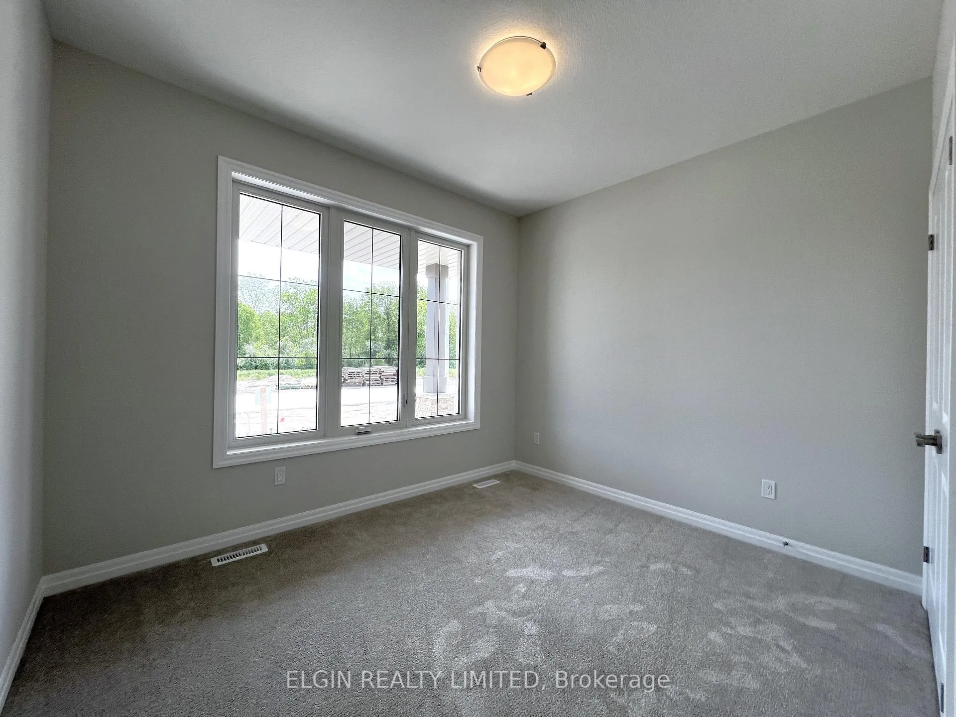 Photo 26 of 33 Hemlock Crescent, Aylmer — HOMEH