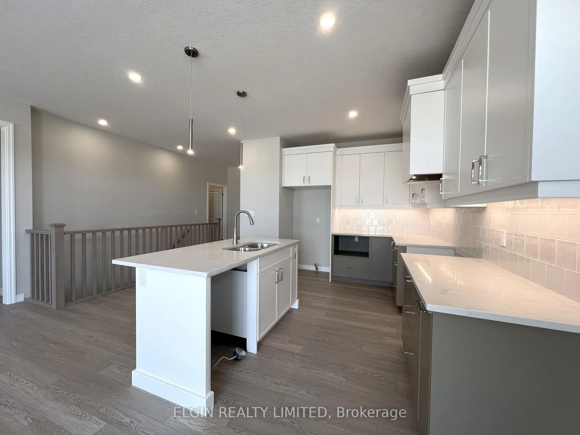 Photo 65 of 33 Hemlock Crescent, Aylmer — HOMEH