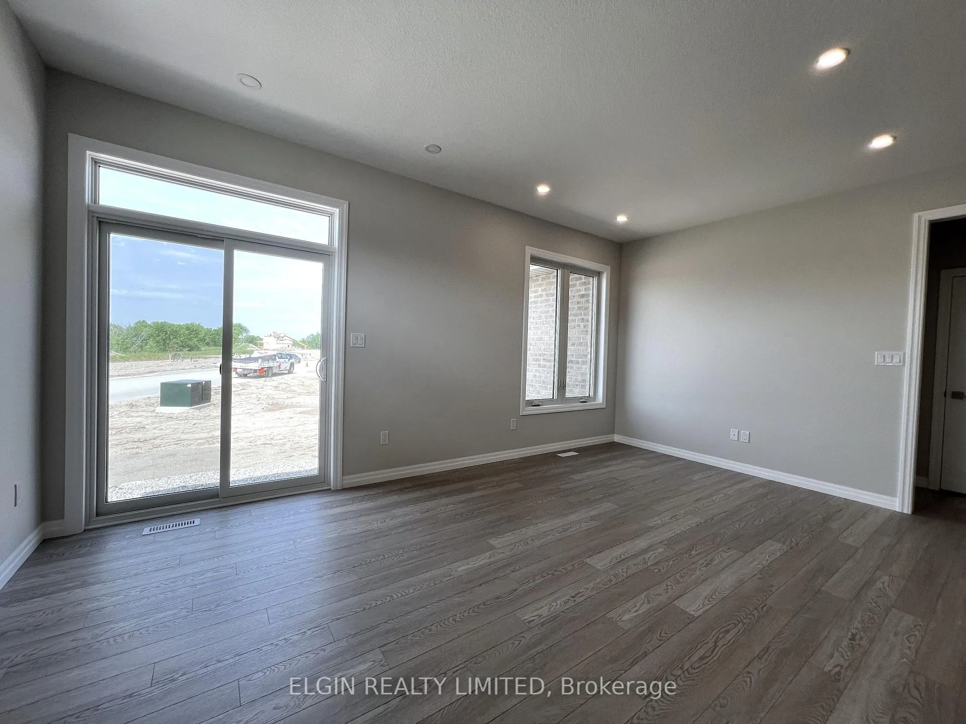Photo 99 of 33 Hemlock Crescent, Aylmer — HOMEH