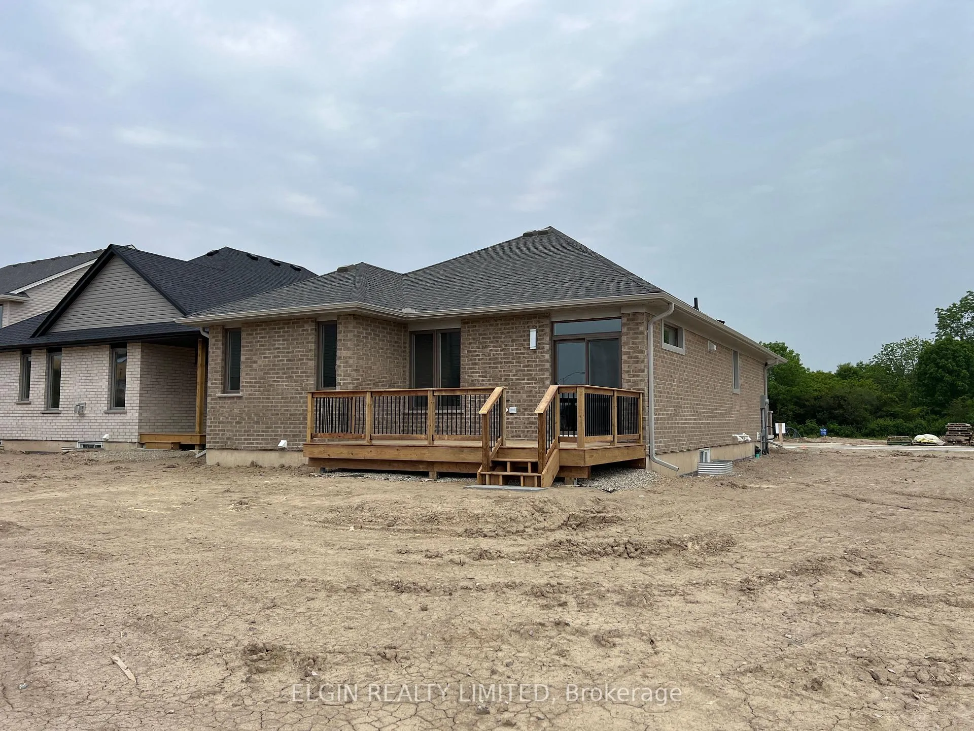 Photo 166 of 33 Hemlock Crescent, Aylmer — HOMEH