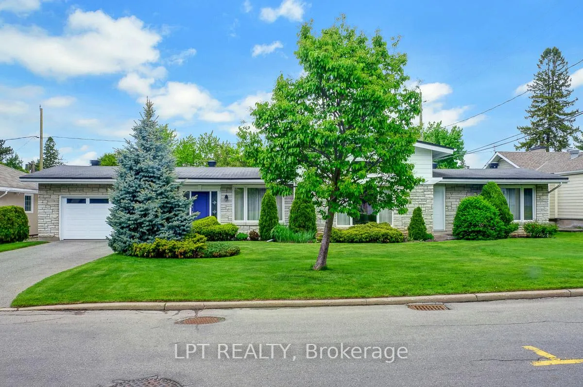 Photo 3 of 169 Roger Road, Ottawa, Faircrest Heights — HOMEH