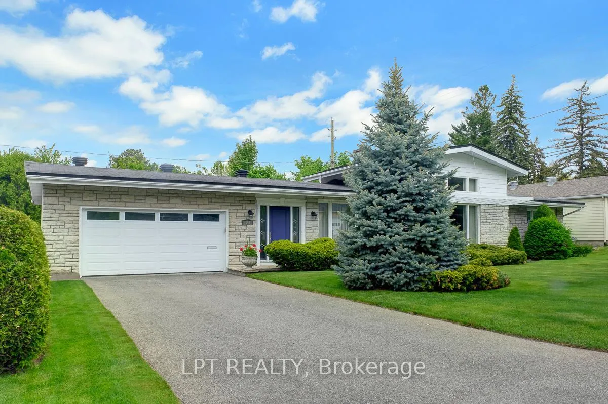 Photo 9 of 169 Roger Road, Ottawa, Faircrest Heights — HOMEH