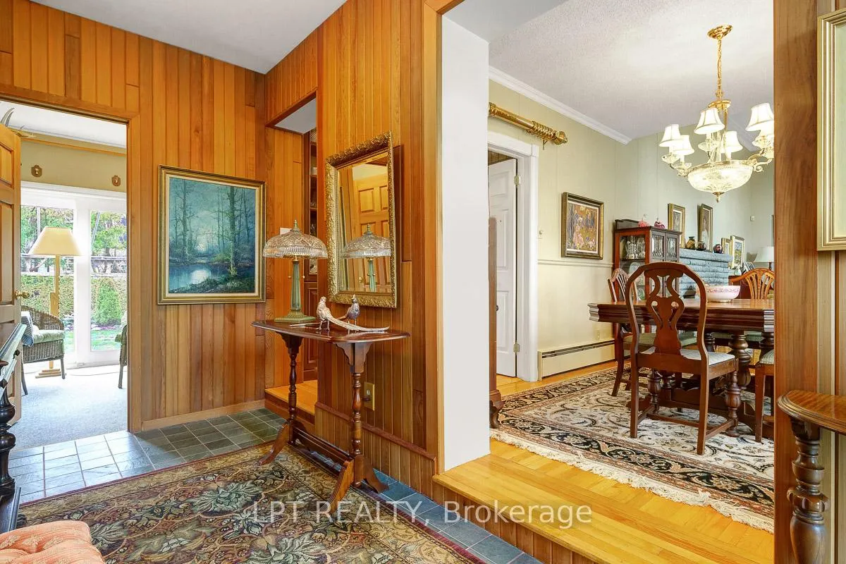 Photo 39 of 169 Roger Road, Ottawa, Faircrest Heights — HOMEH