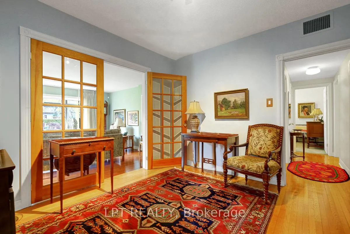 Photo 157 of 169 Roger Road, Ottawa, Faircrest Heights — HOMEH