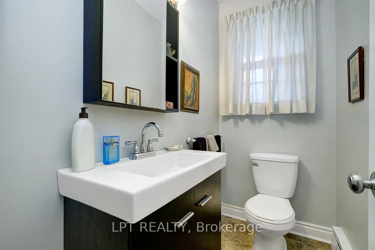 Photo 170 of 169 Roger Road, Ottawa, Faircrest Heights — HOMEH