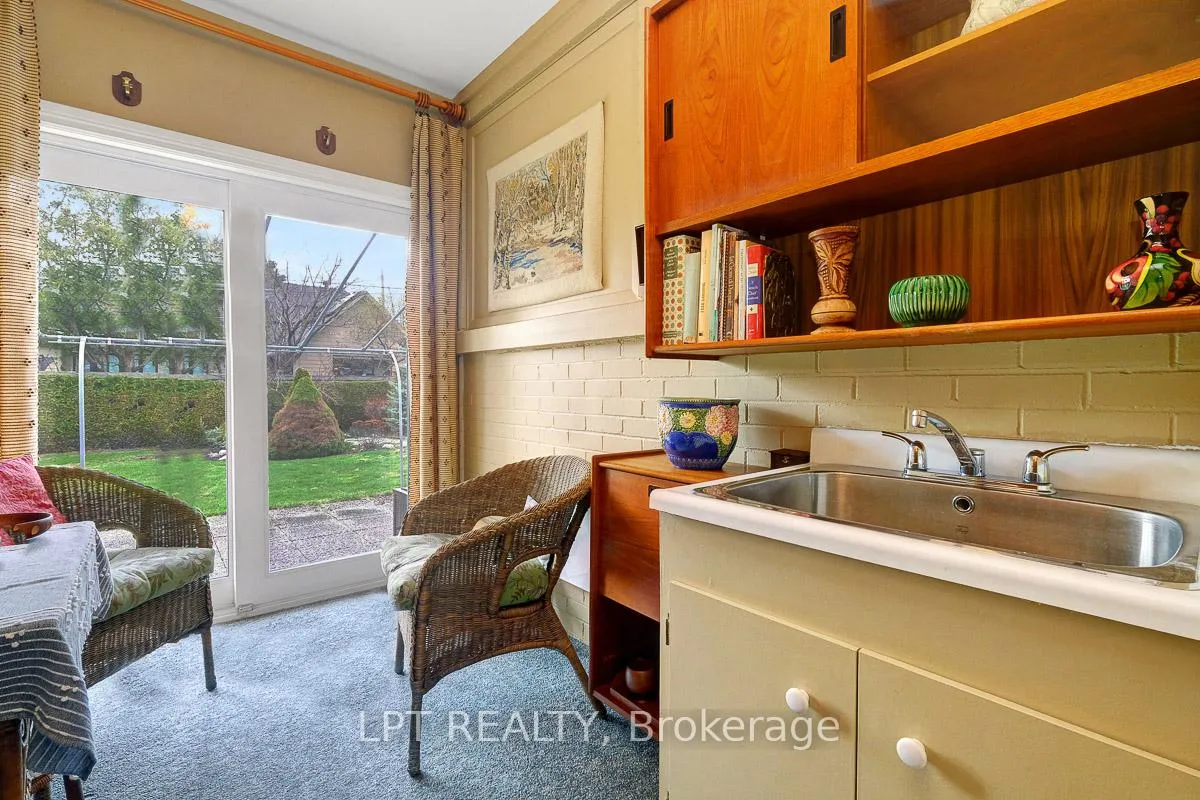 Photo 225 of 169 Roger Road, Ottawa, Faircrest Heights — HOMEH